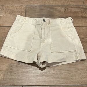 American Eagle Cream Yellow corduroy shorts size 4